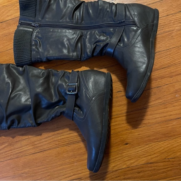 Cougar Waterproof Boots. - Picture 7 of 11